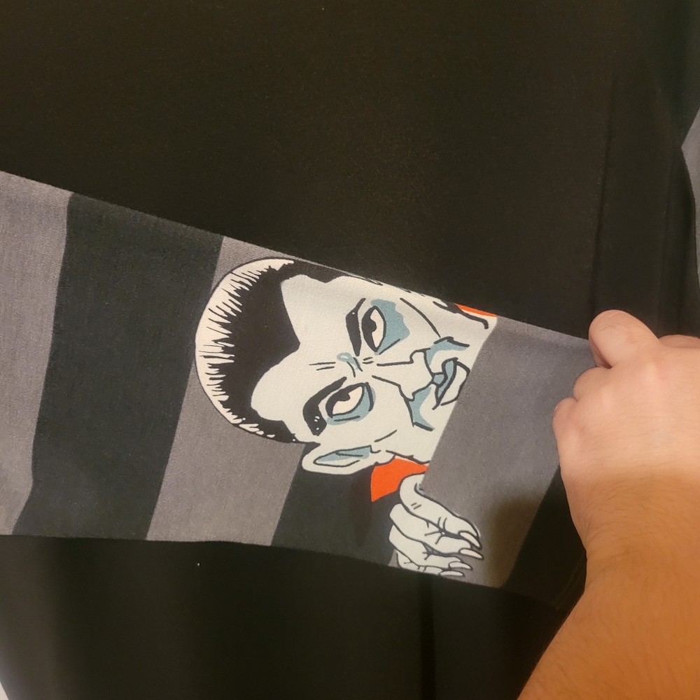 Lularoe large vampire Randy top - Picture 5 of 8